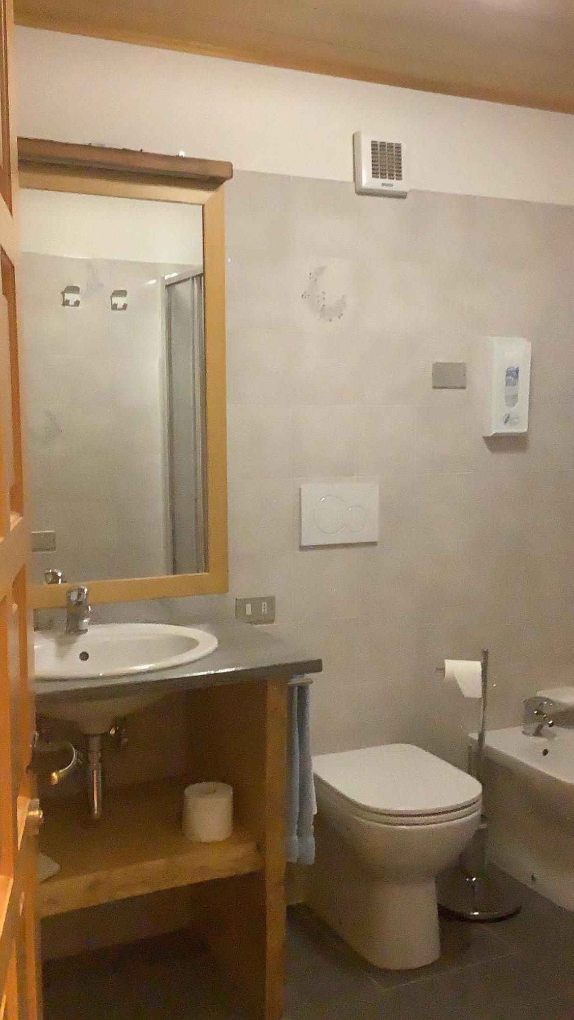B&B Monte Giove Formazza Luaran gambar