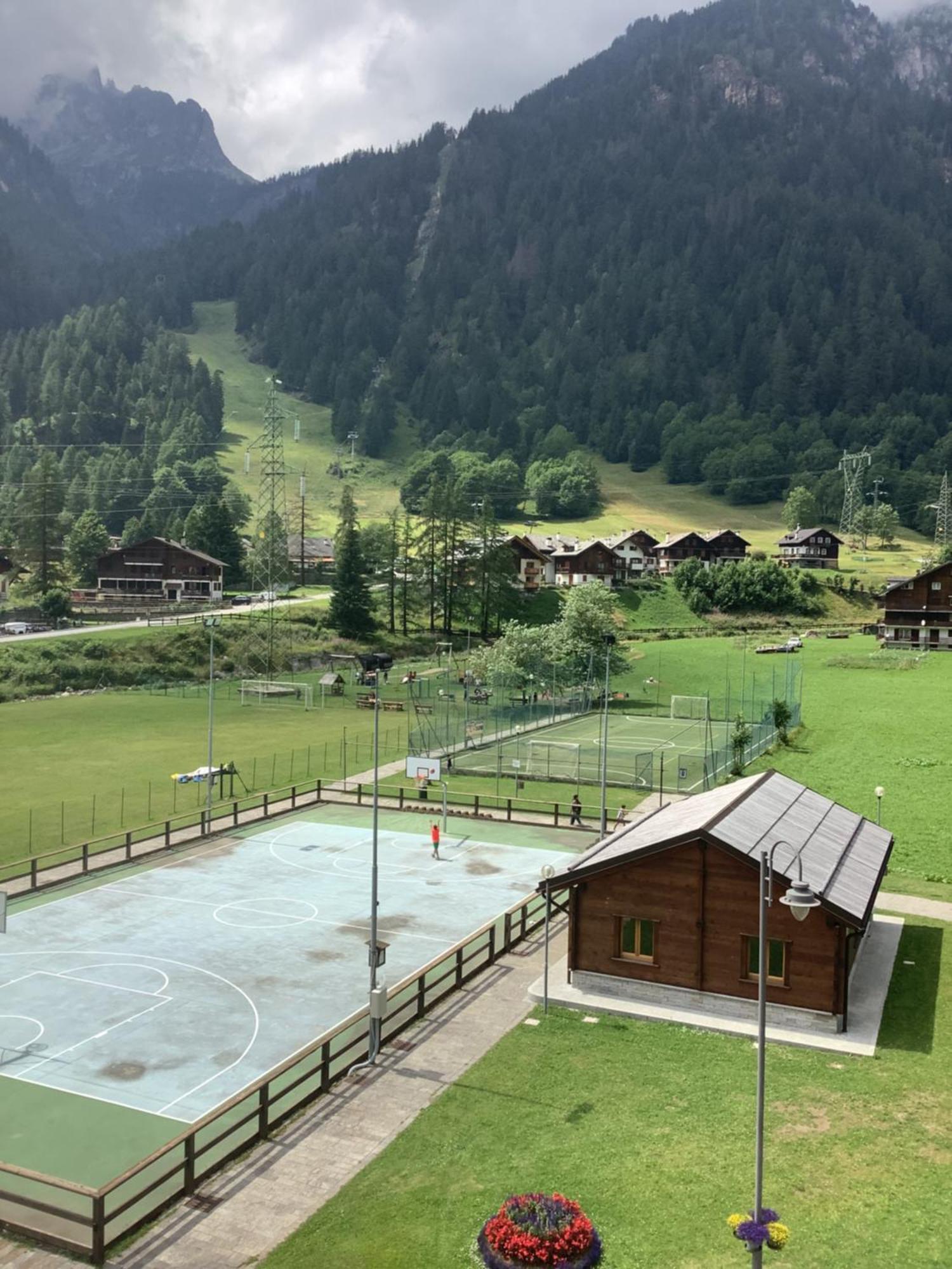 B&B Monte Giove Formazza Luaran gambar